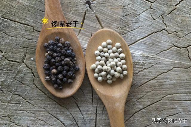 黑白胡椒做调味料有什么用（黑白胡椒一字之差）